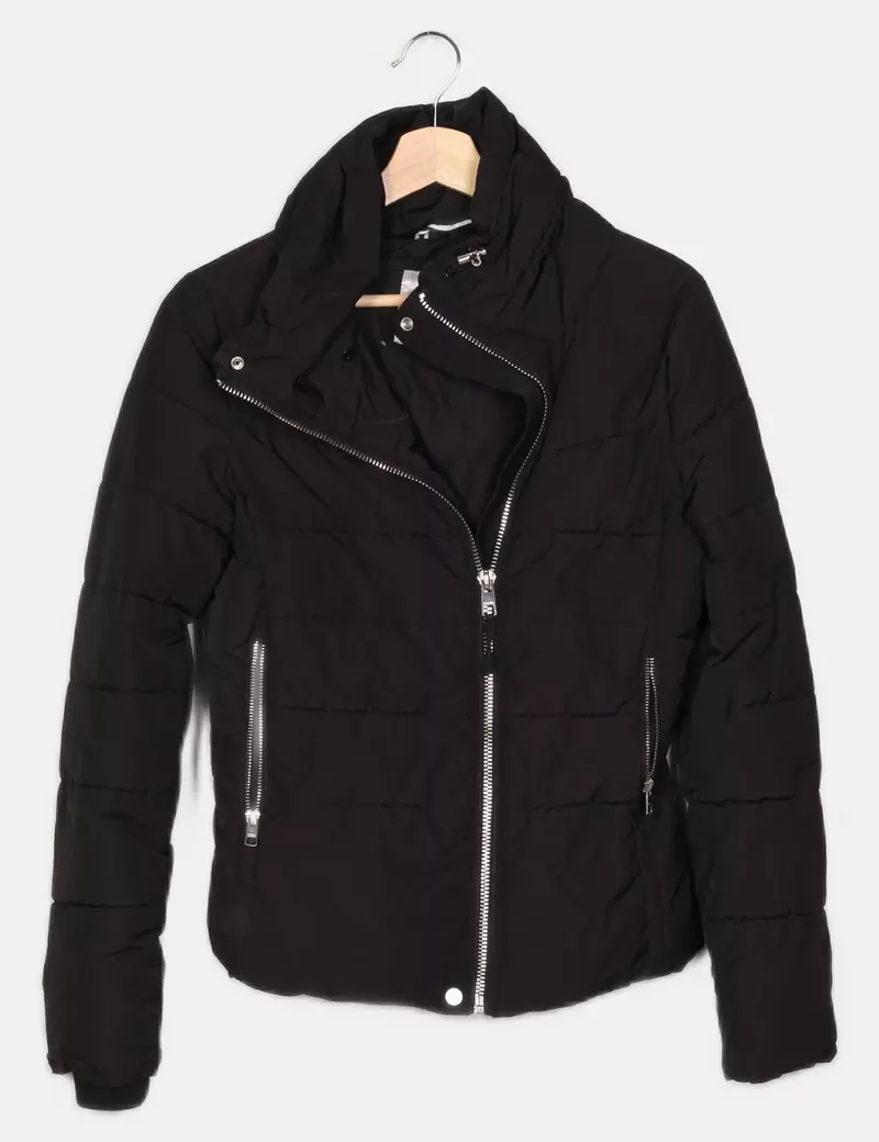 Bershka Plumas