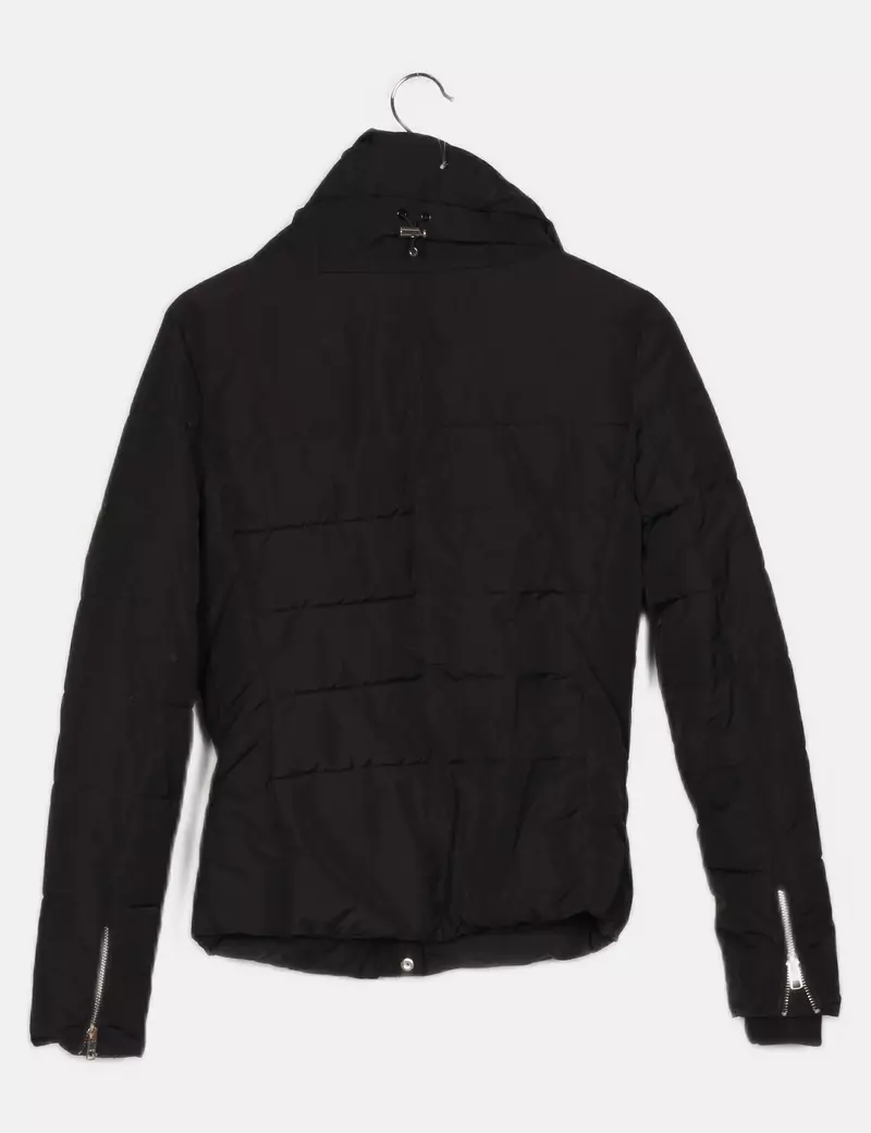 Bershka Plumas