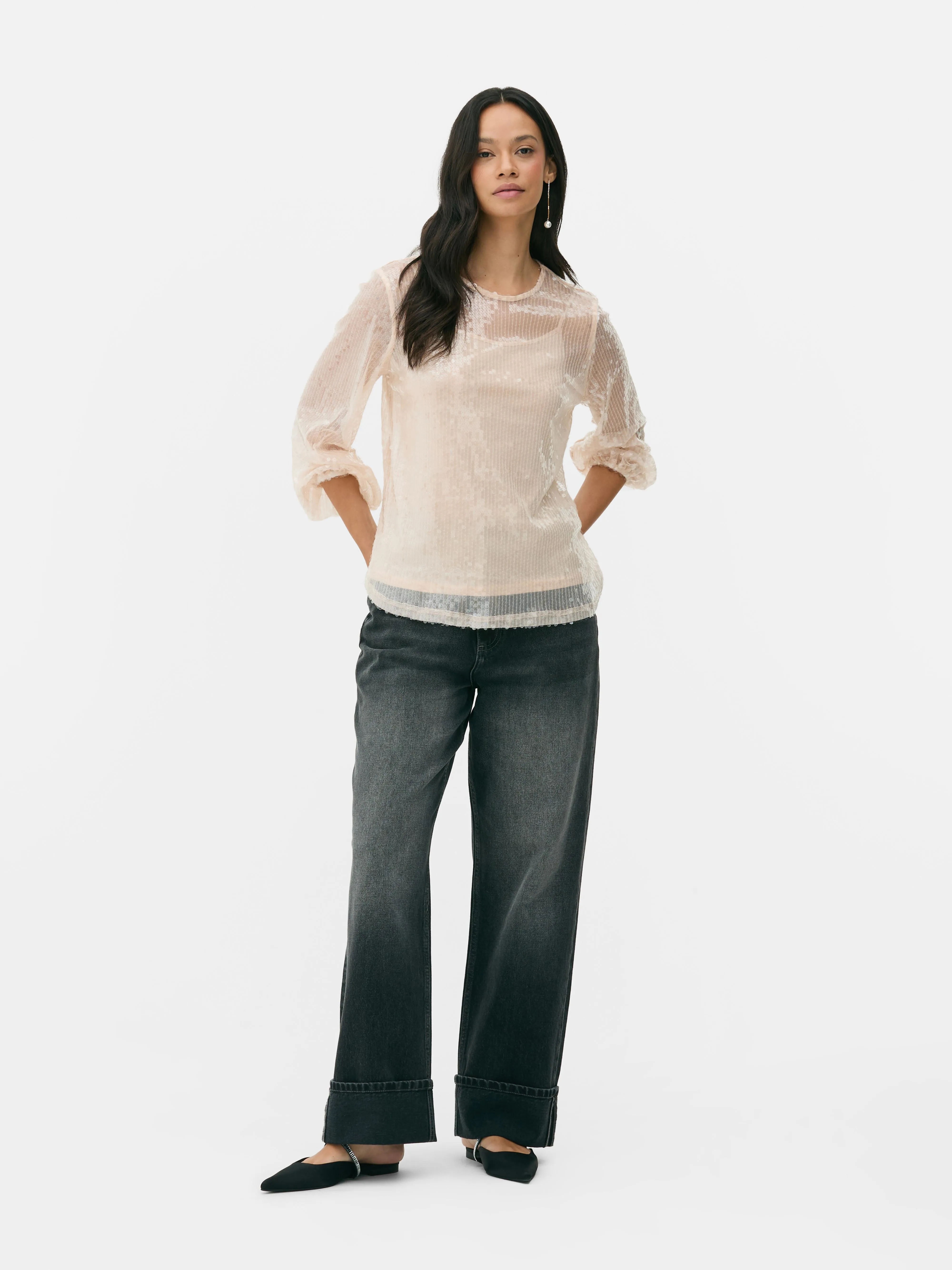Blusa de lentejuelas con mangas globo