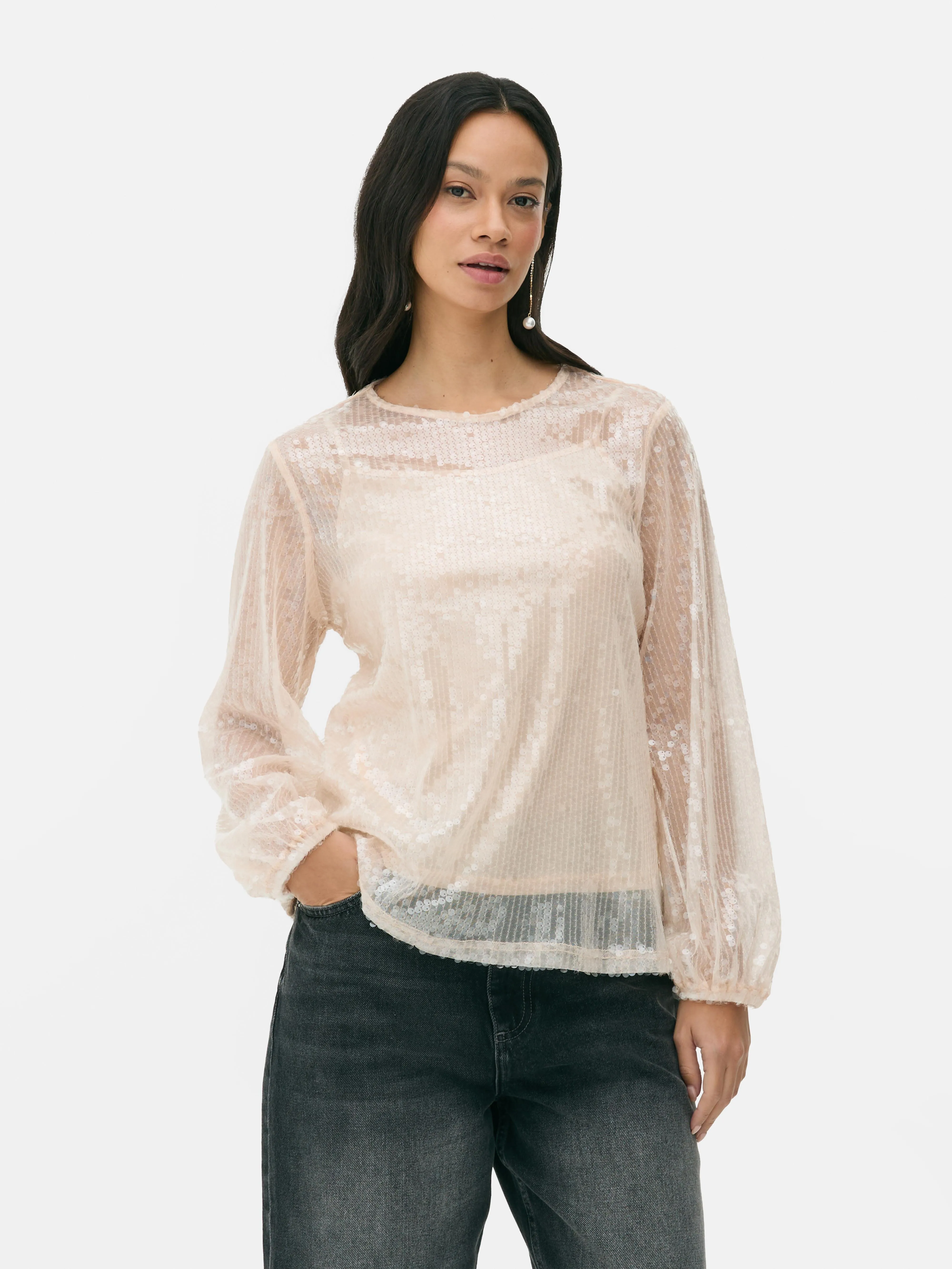 Blusa de lentejuelas con mangas globo
