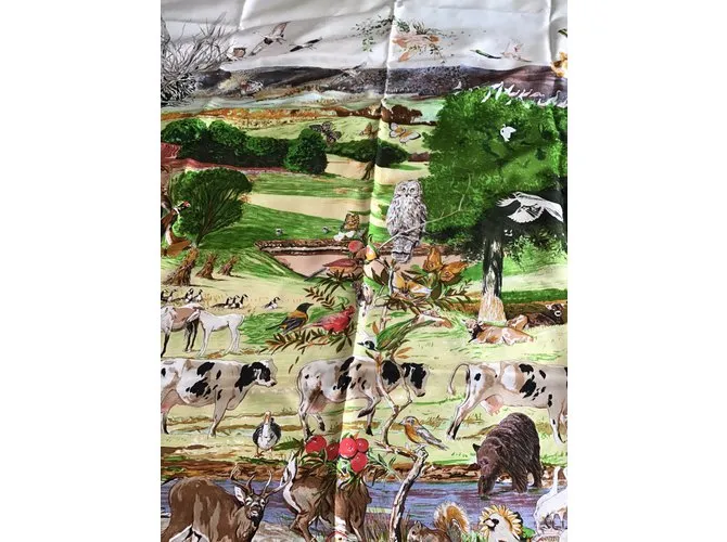 Hermès "jardin d'éden ou "naturalia" Multicolor 
