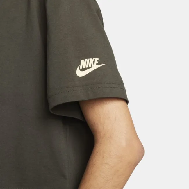Nike Cropped Tee