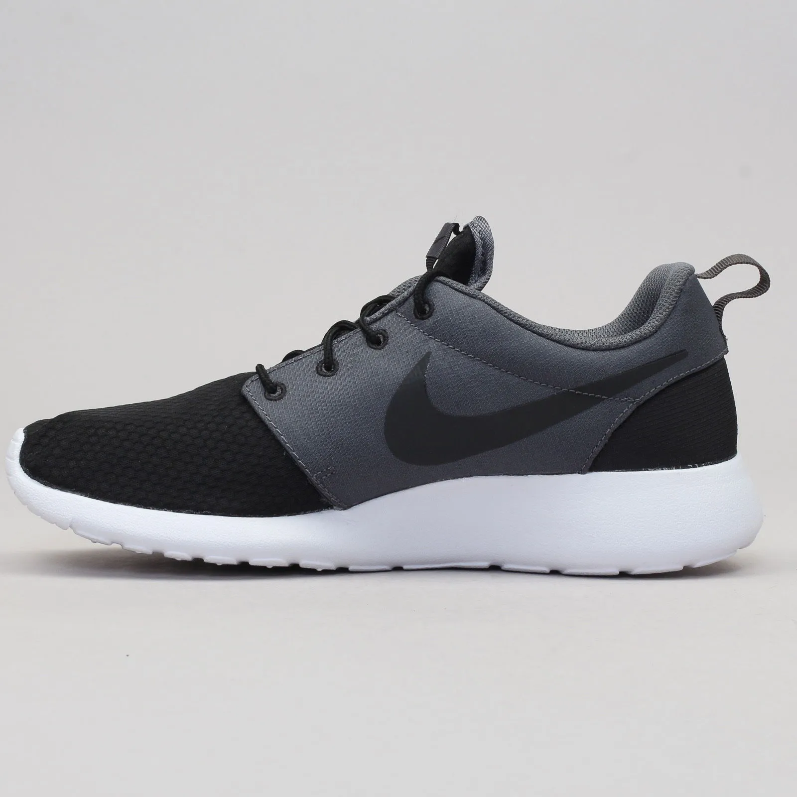 Nike Roshe One SE