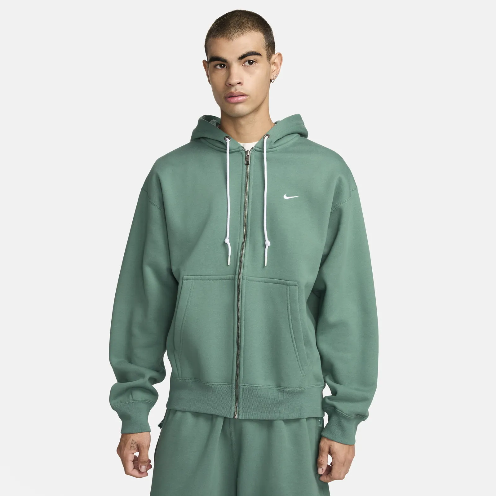 Nike Solo Swoosh