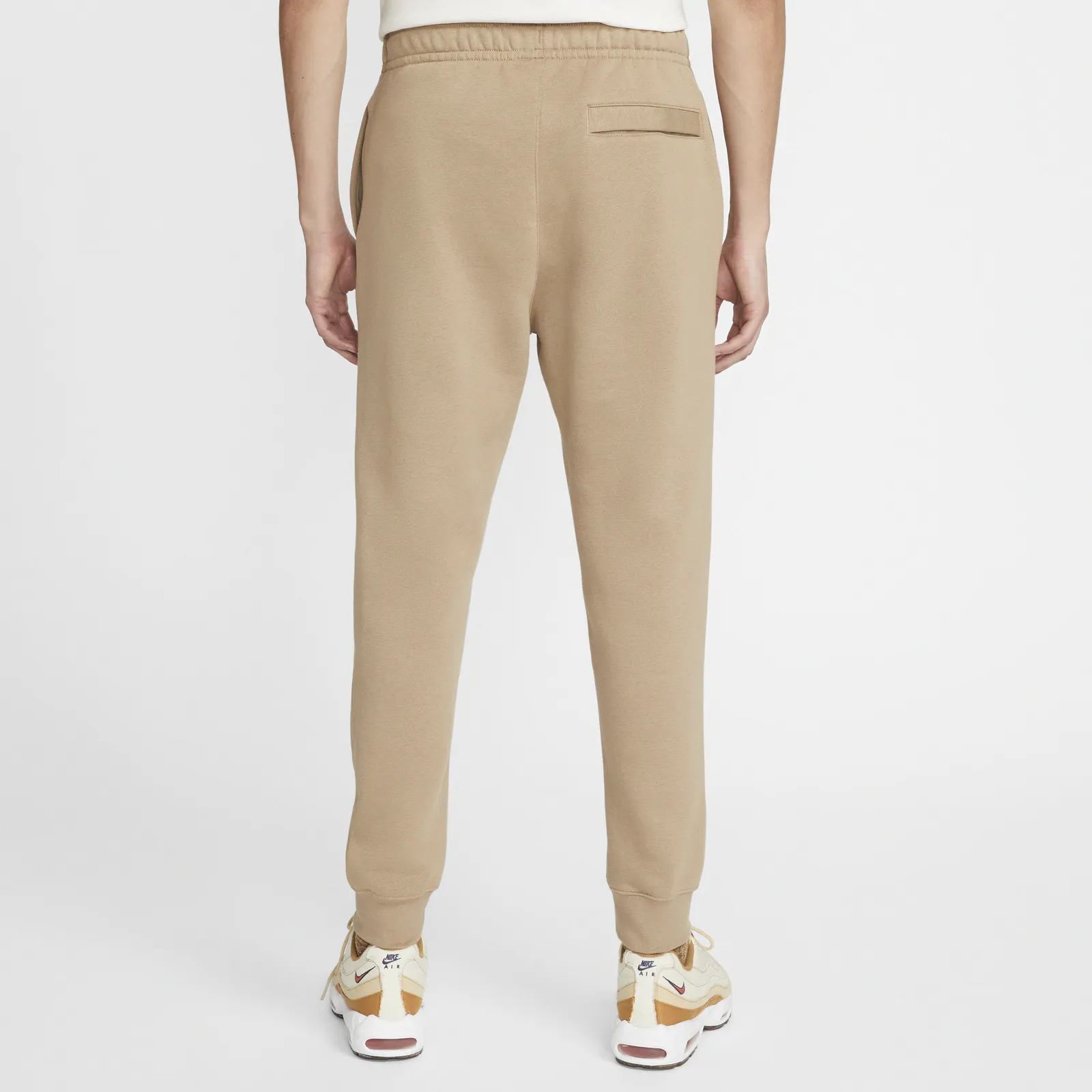 Nike Sportswear Club