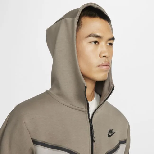 NIKE TECH FLEECE FULLZIP HOODIE
