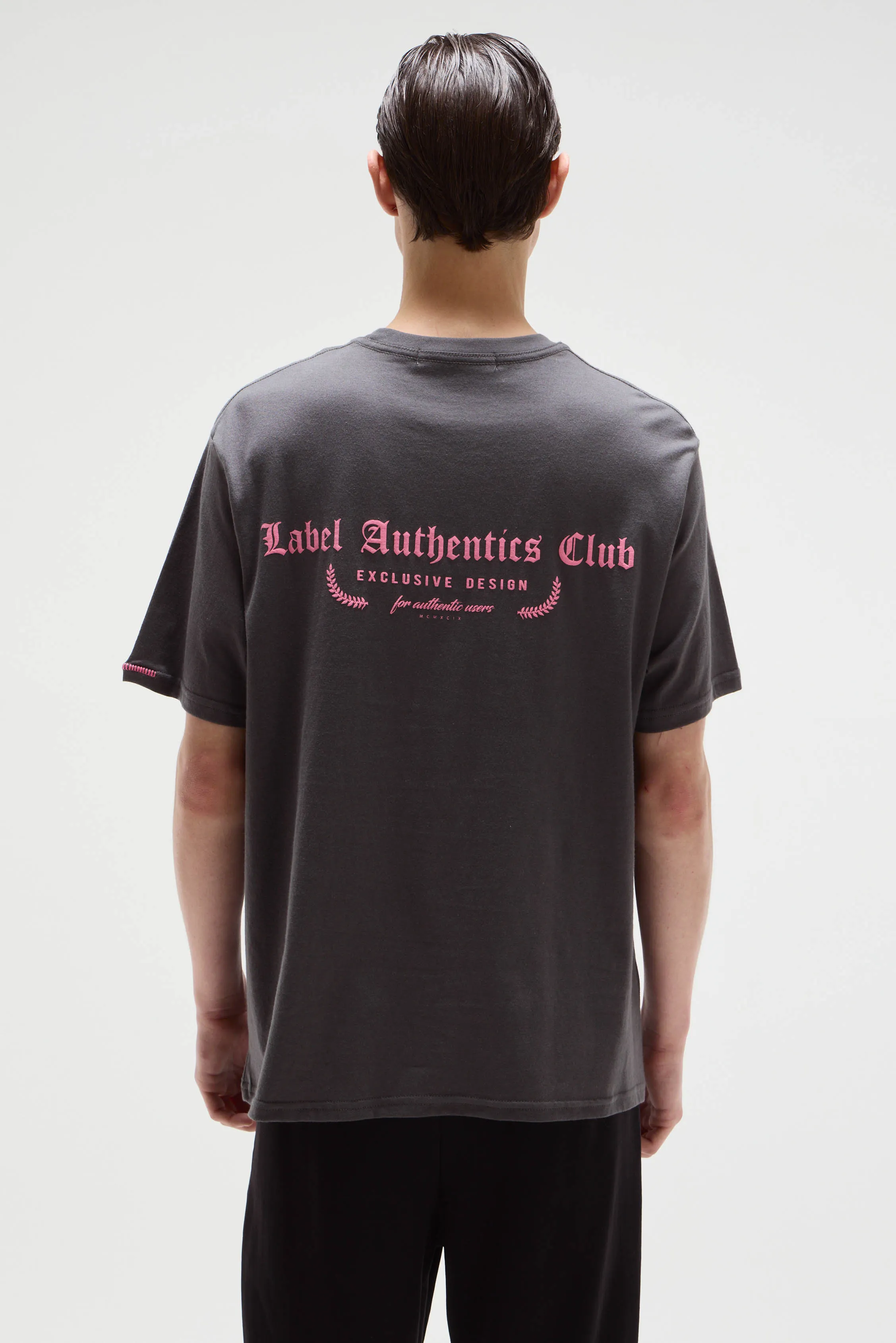 REMERA AUTHENTICS CLUB EXCLUSIVE