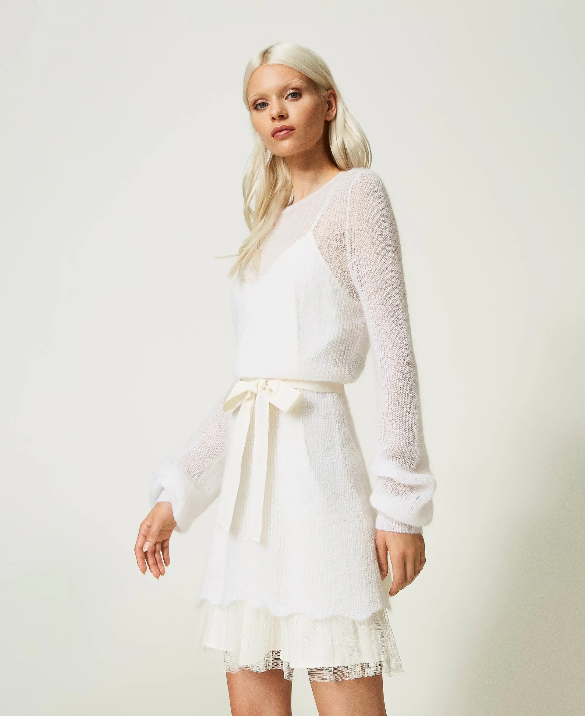 Robe courte en mohair mélangé avec fond de robe