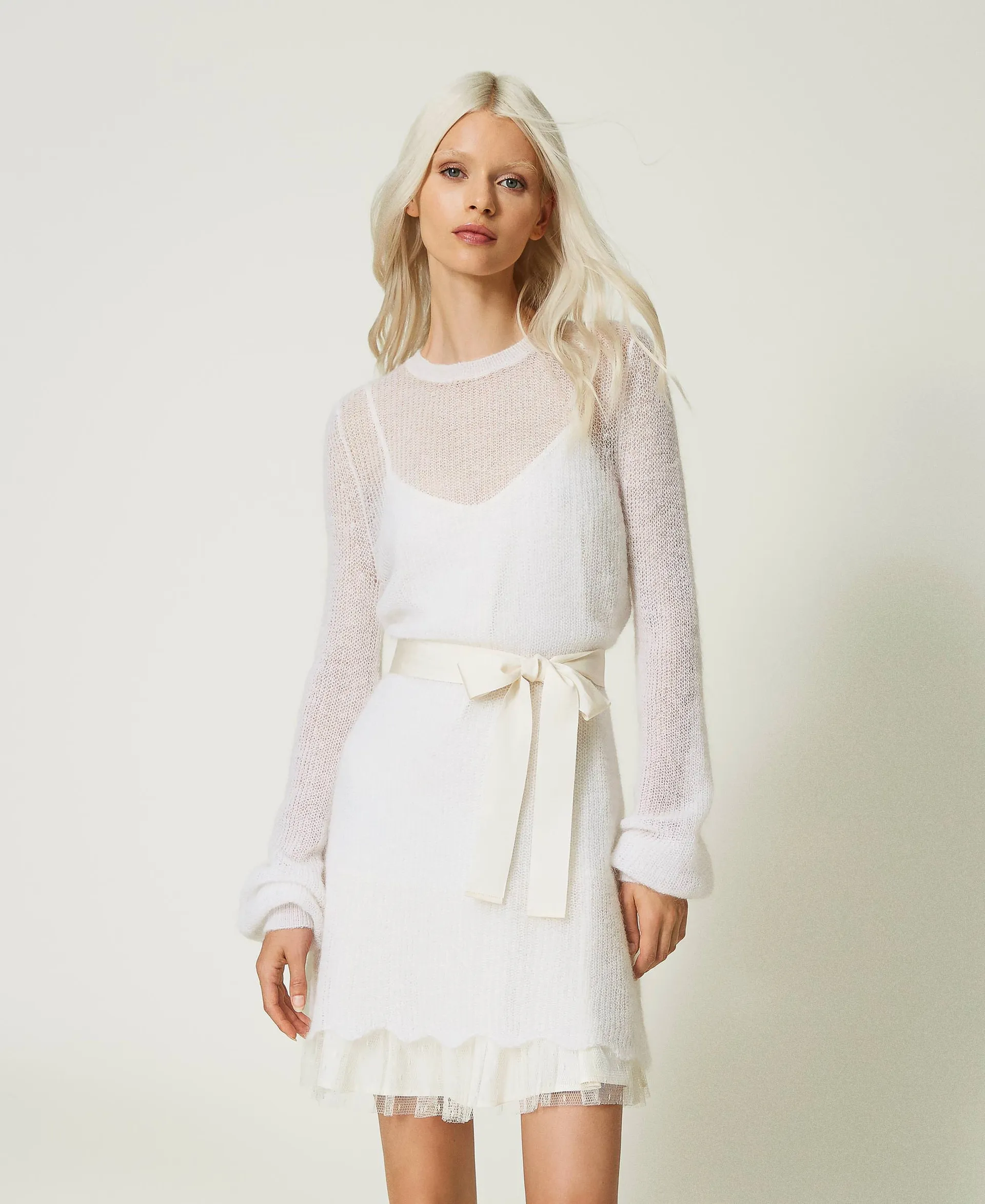 Robe courte en mohair mélangé avec fond de robe