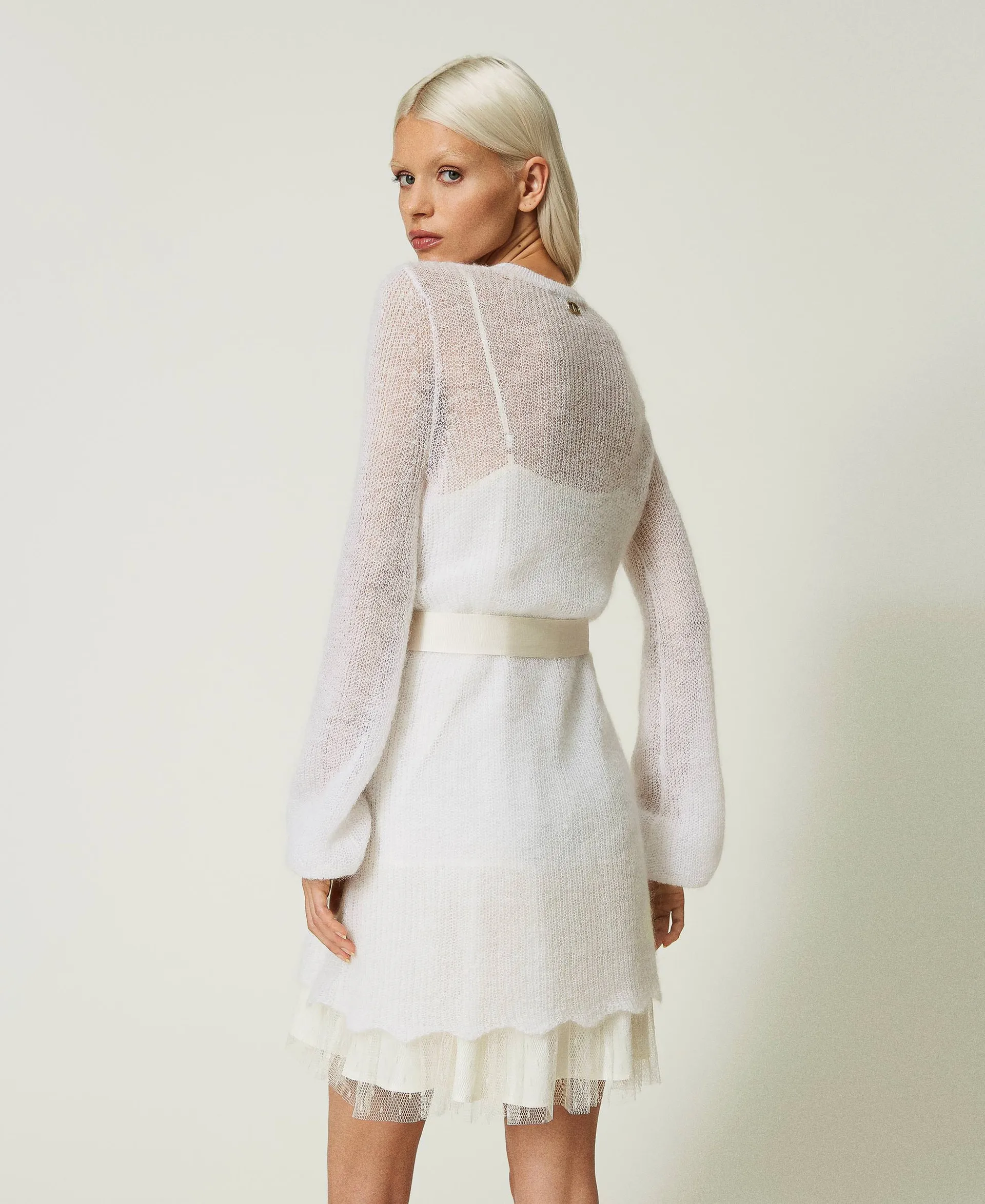 Robe courte en mohair mélangé avec fond de robe