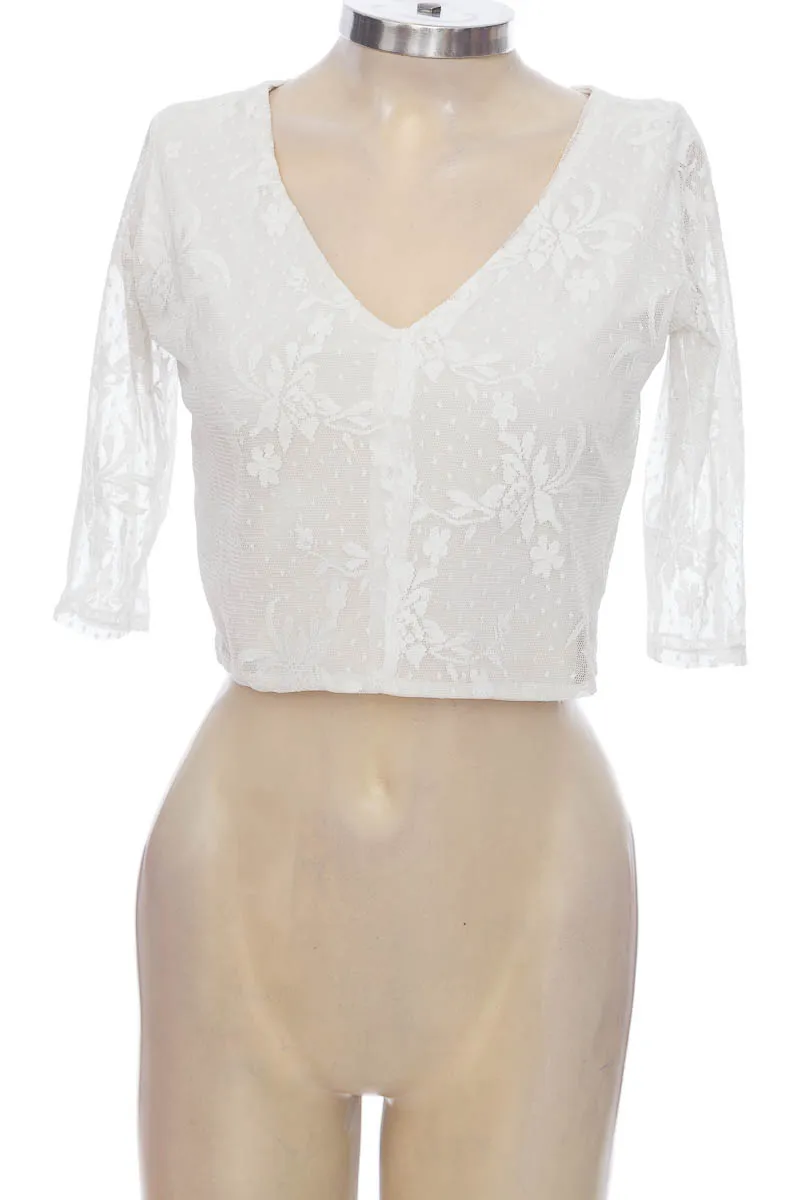 TOP / CAMISETA COLOR BLANCO  FREEDOM