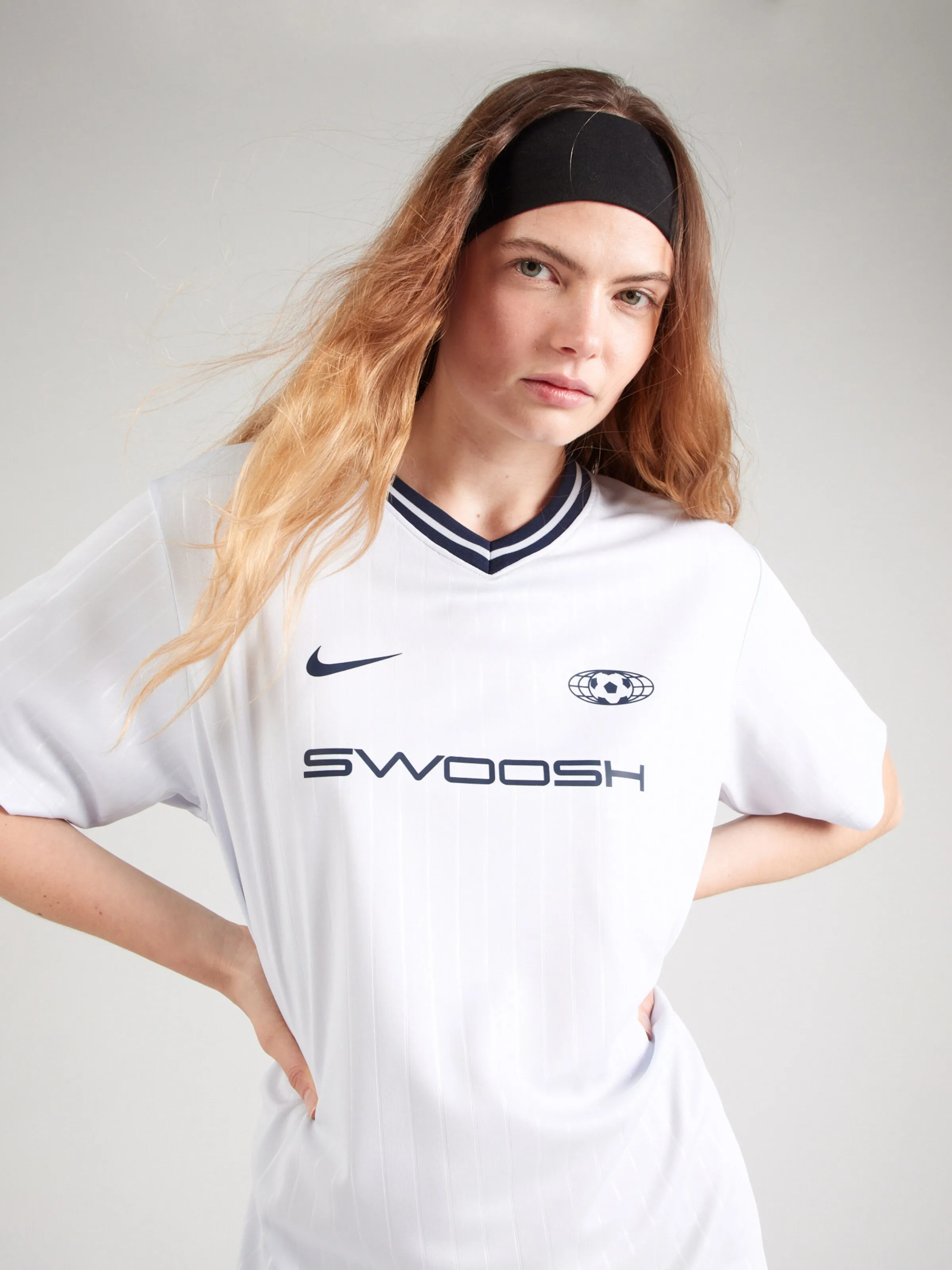 Vestido Nike Sportswear en Gris Claro