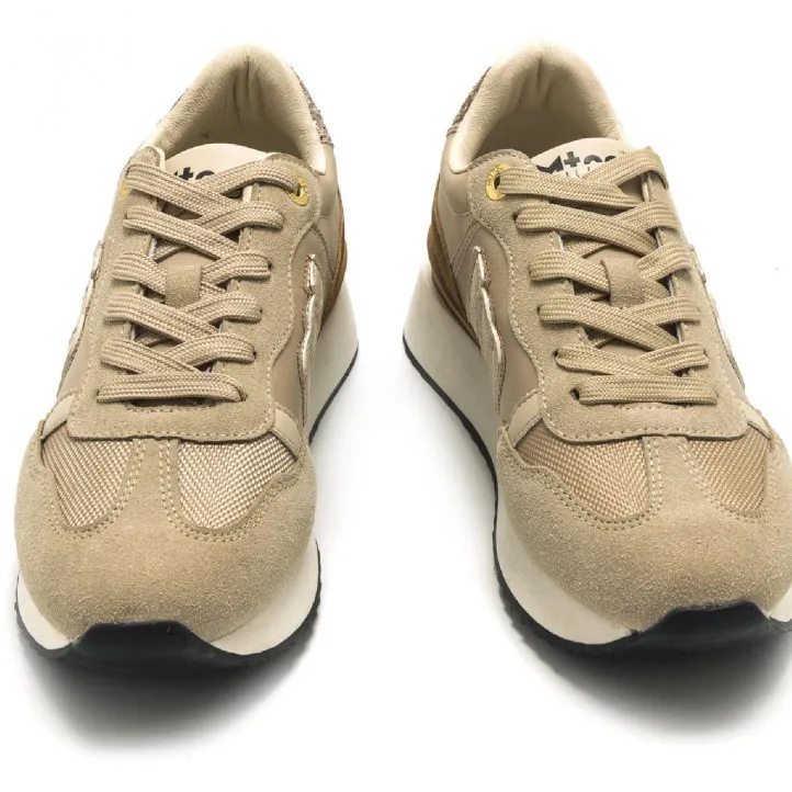 Zapatillas Mustang 60277 arena con purpurina joggo golden